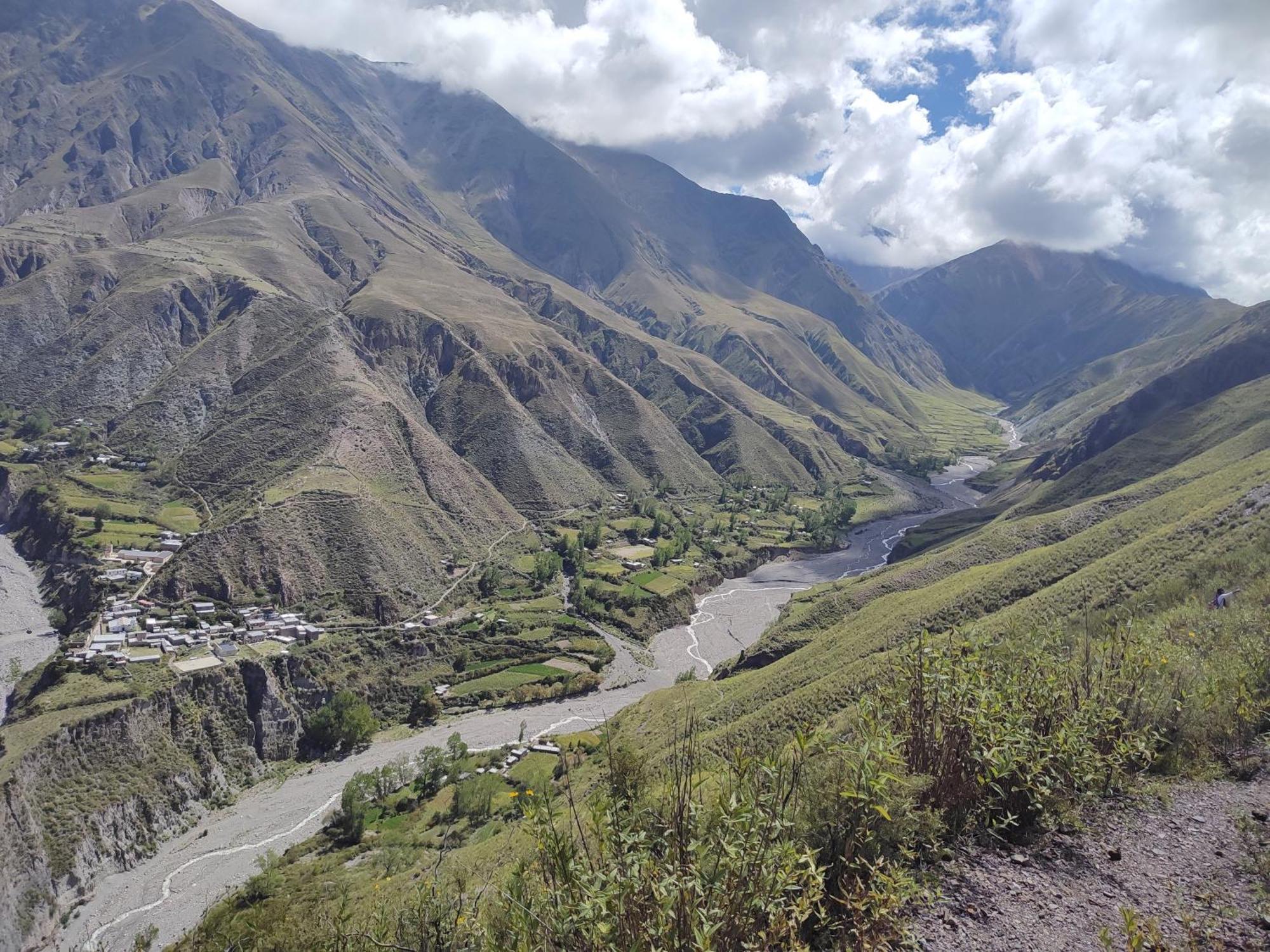 Posadita Los Alamos, Estamos En San Isidro 8Km Pasando Iruya Vea Todas Las Imagenes Antes De Reservar Mes De Mayo Hasta Noviembre Llegan Camionetas Hasta 300 Mts Del Alojamiento Екстер'єр фото